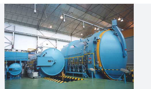 Autoclaves compostos de pressão automática precisos e de poupança de energia 220V/380V 3 Fase 50Hz