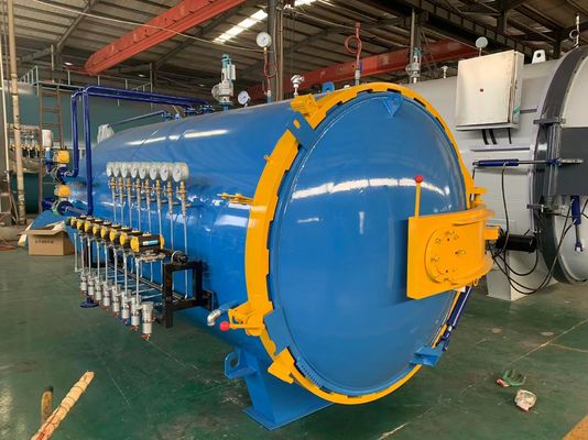 Materiais de solidificação de fibra de carbono Peças de automóvel como capota de telhado, parafuso, moldura de prancha de vela e autoclave composto de prancha de surf